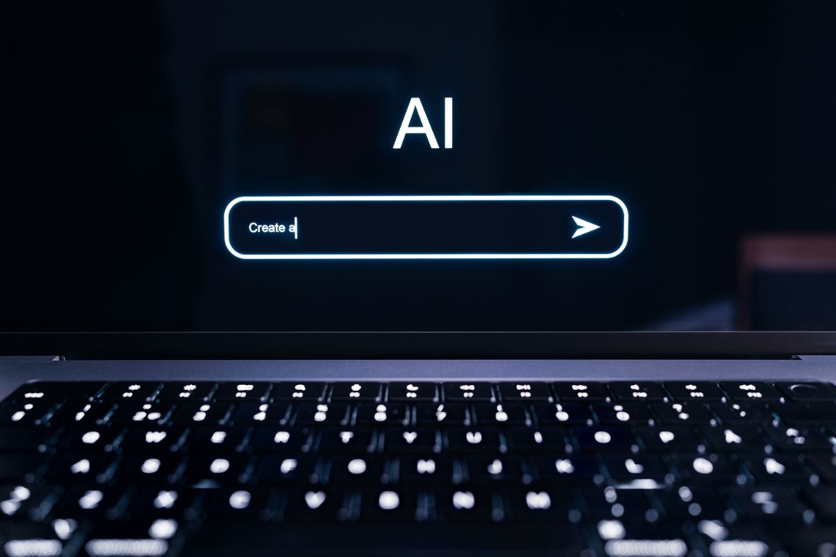 A Complete Beginner's Guide to Writing Website Content Using AI